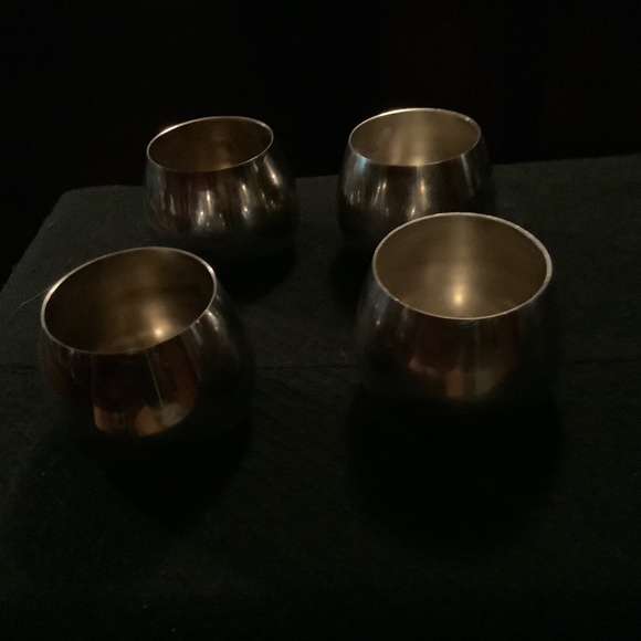 Cups - Picture 1 of 1